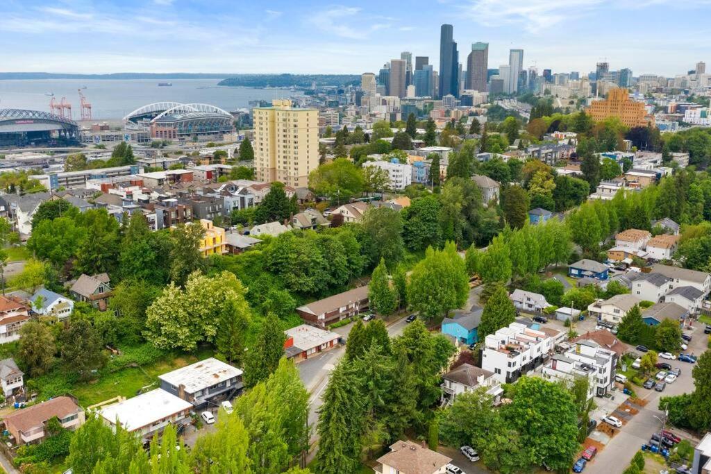 Appartamento Seattle Cloud 2Br Prime Location Esterno foto